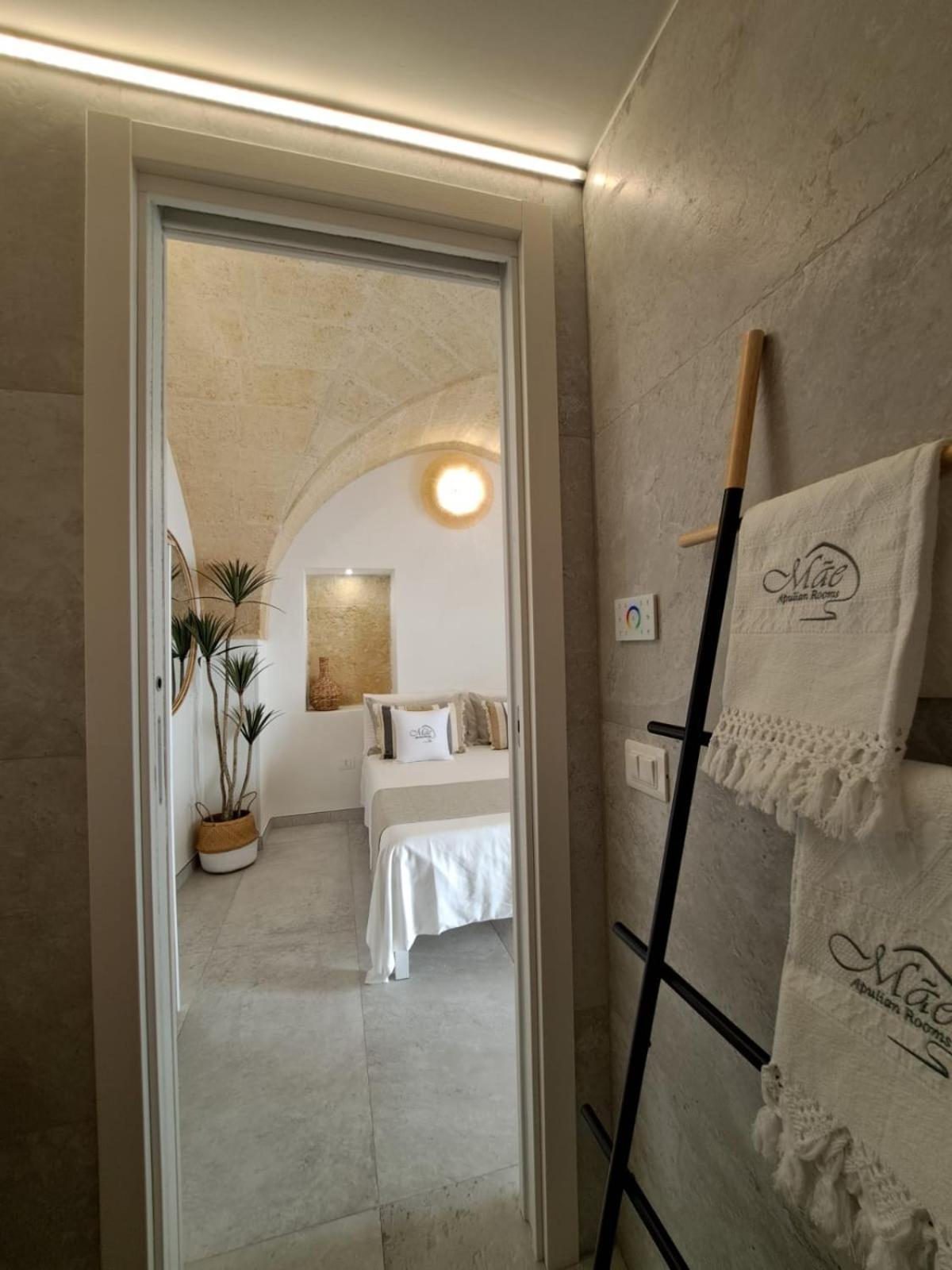 Mae Apulian Rooms Grottaglie Ngoại thất bức ảnh