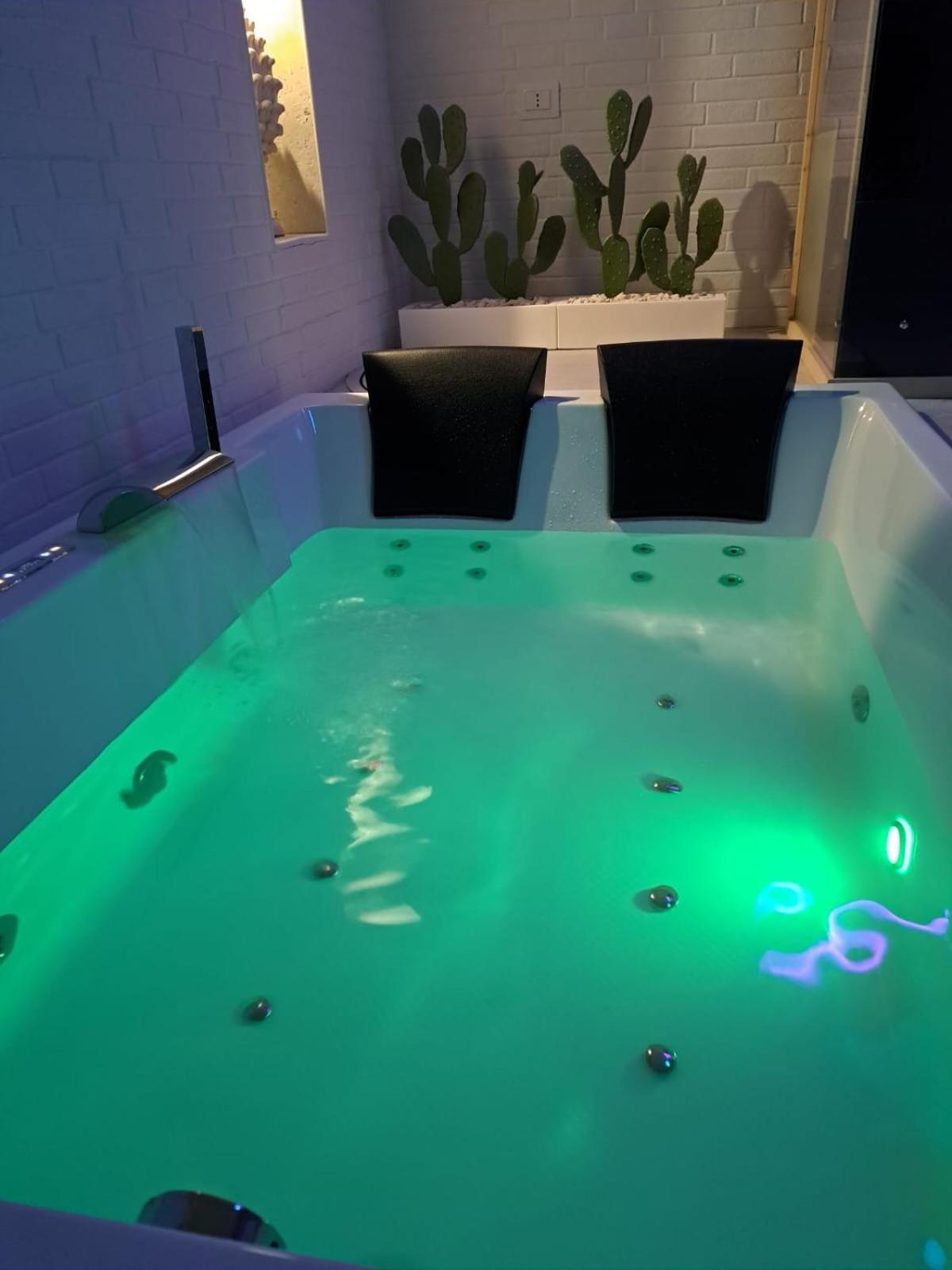 Mae Apulian Rooms Grottaglie Ngoại thất bức ảnh